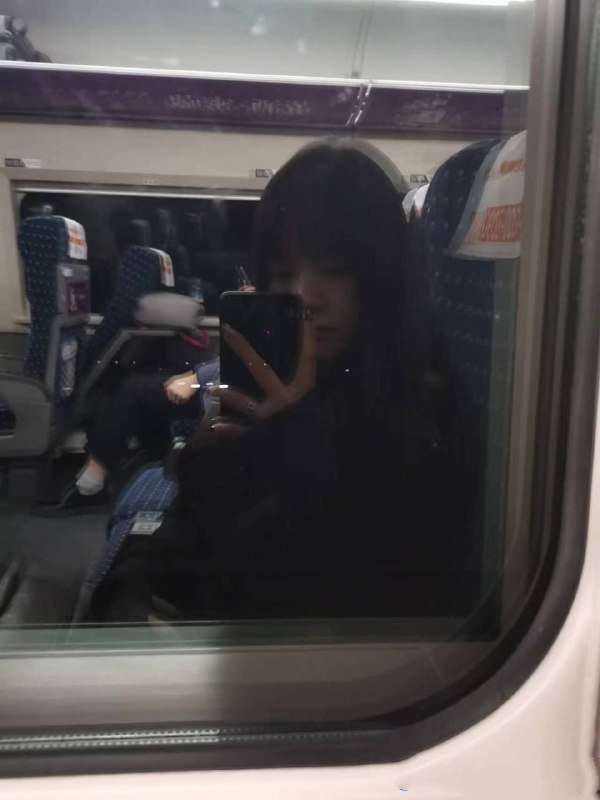 推特大神专门开发学生，诱骗小女孩从啪啪啪到多p，越玩越刺激，这次是外国语学院的小母狗，被男主和另外几个男的一起多p，小母狗说着怕被玩死，其实内心爽死了，全程一边吃鸡巴一边被草小穴，淫水直流  #反差婊  #学生推特大神专门开发学生，诱骗小女孩从啪啪啪到多p，越玩越刺激，这次是外国语学院的小母狗，被男主和另外几个男的一起多p，小母狗说着怕被玩死，其实内心爽死了，全程一边吃鸡巴一边被草小穴，淫水直流  #反差婊  #学生