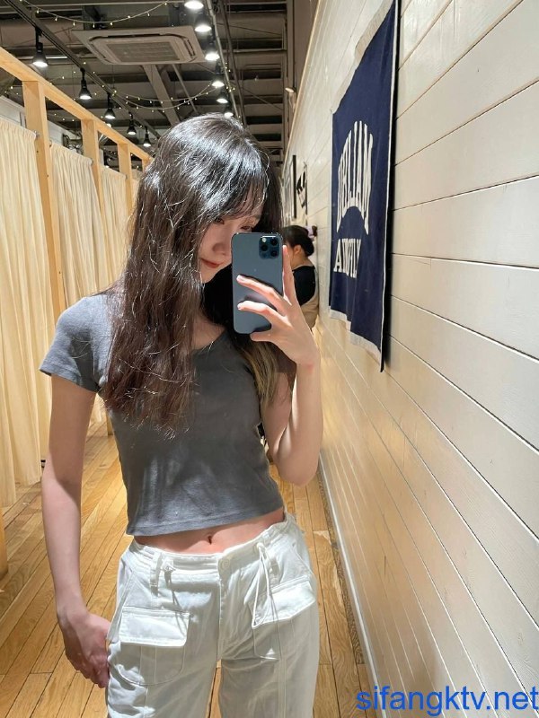 这是怎么泡到的😍😍  #学生妹这是怎么泡到的😍😍  #学生妹